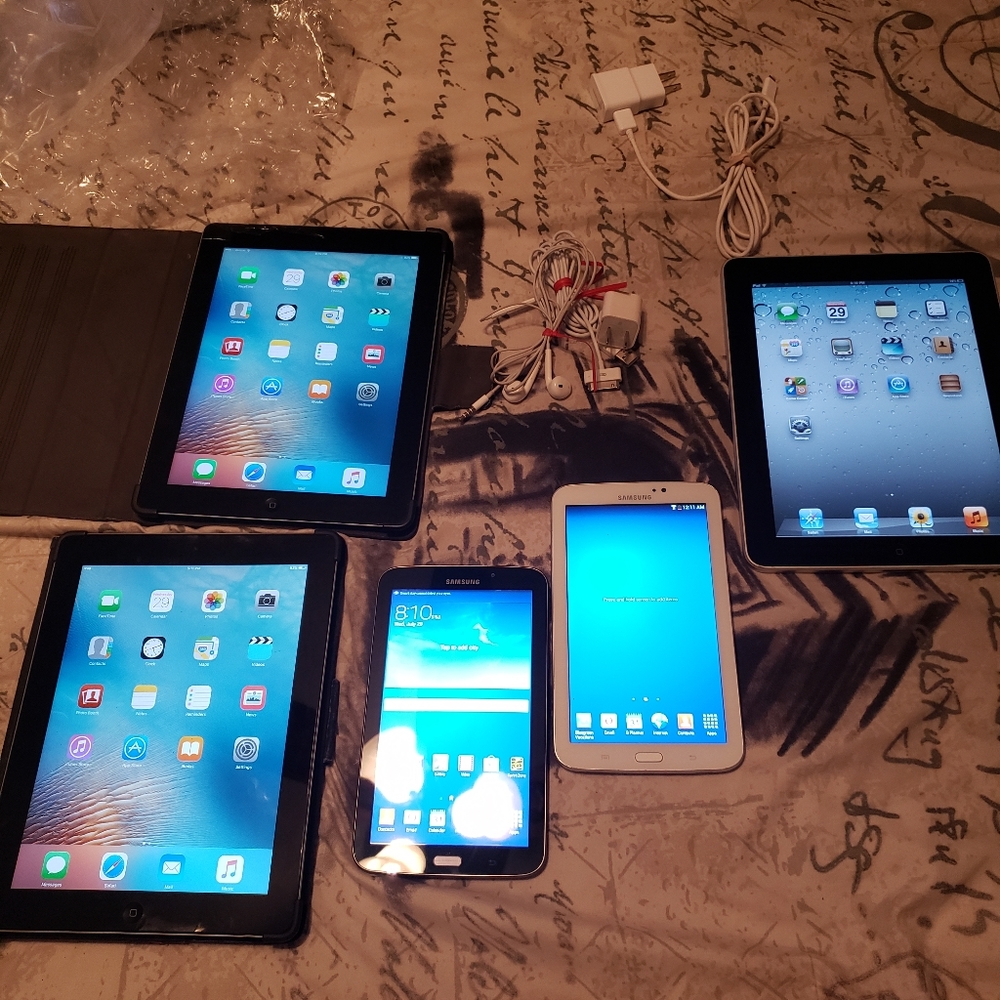 Ipad 2 Samsung Galaxy Tab 3 Lot